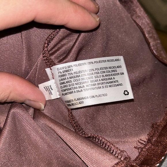 ••4/$20 CLOTHING SALE•• Knox Rose Women’s Small Rose Gold Velvet Blouse - Picture 8 of 8